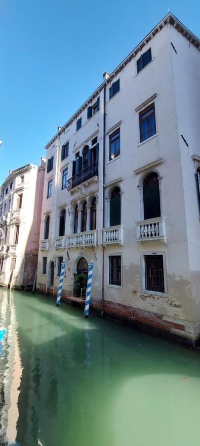Eight Venezia Hotel Exterior photo